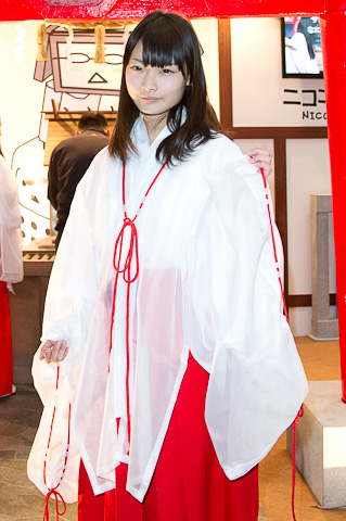 【澳客官方网】《青春须早为》低调杀青 胡一天钟楚曦搞怪自拍高糖互动(图1) 澳客